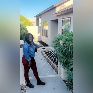 Meet your Posher, Kee